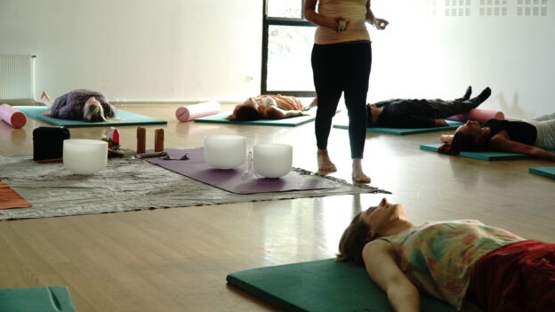 Méditation Sonore avec bols en cristal de roche
