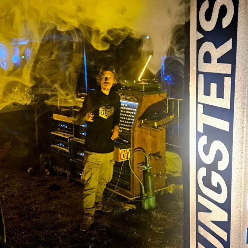 Tous droits réservés